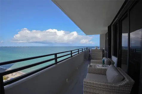 3505 S Ocean Drive Hollywood FL 33019