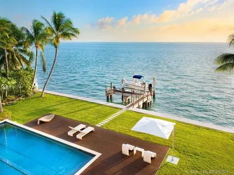 500 S Mashta Drive Key Biscayne FL 33149