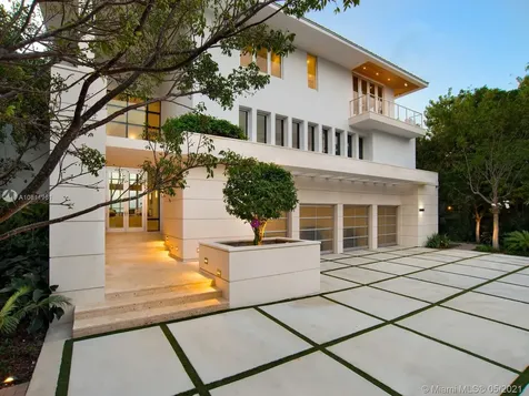 500 S Mashta Drive Key Biscayne FL 33149