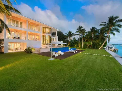 500 S Mashta Drive Key Biscayne FL 33149