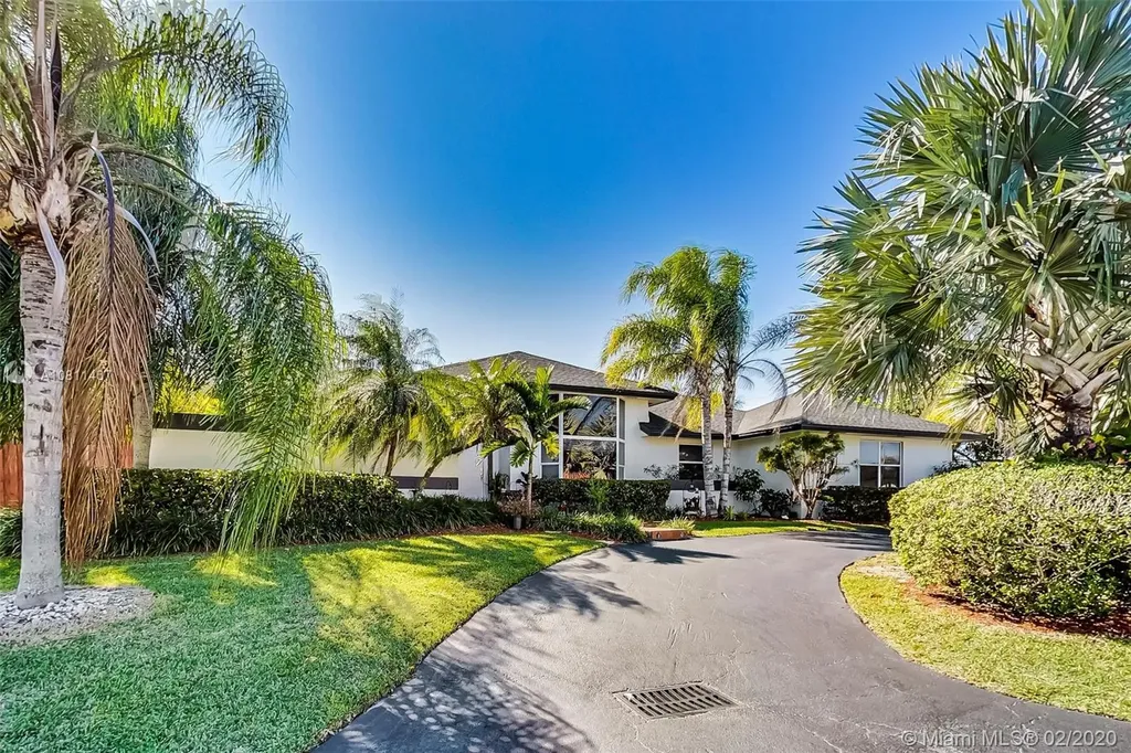 8180 SW 188th Street Cutler Bay FL 33157