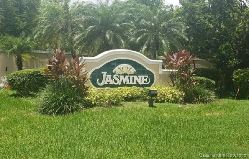 15324 SW 111th Street Miami FL 33196