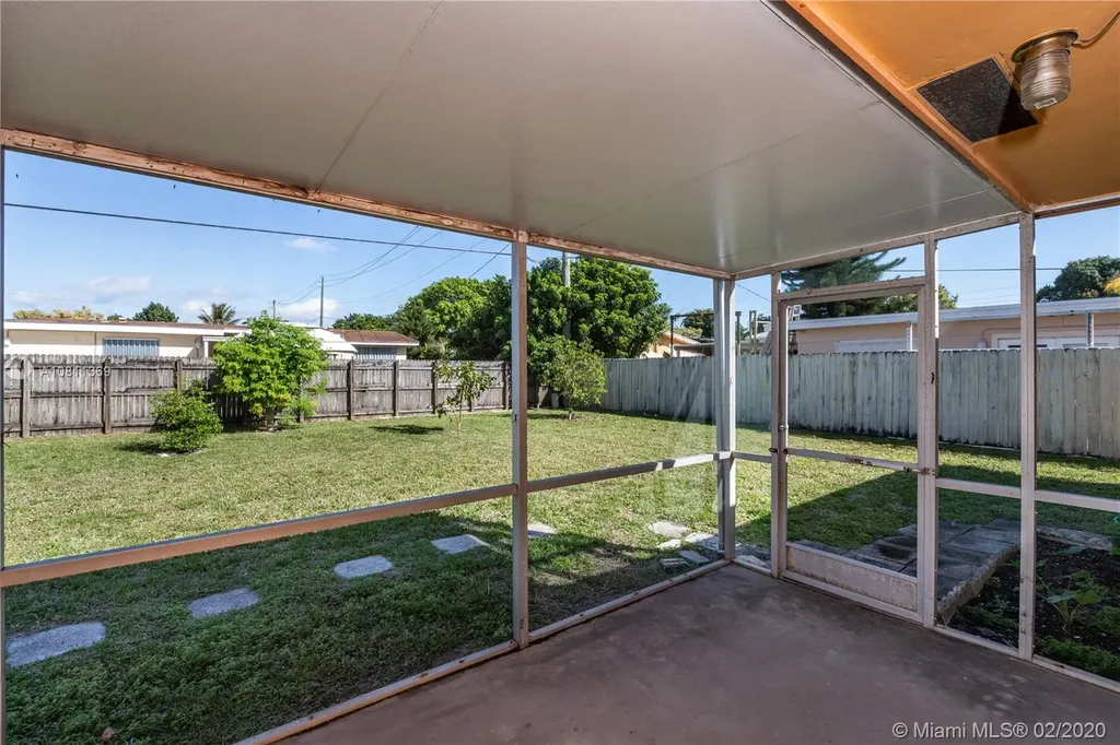 8111 NW 15th Court Pembroke Pines FL 33024