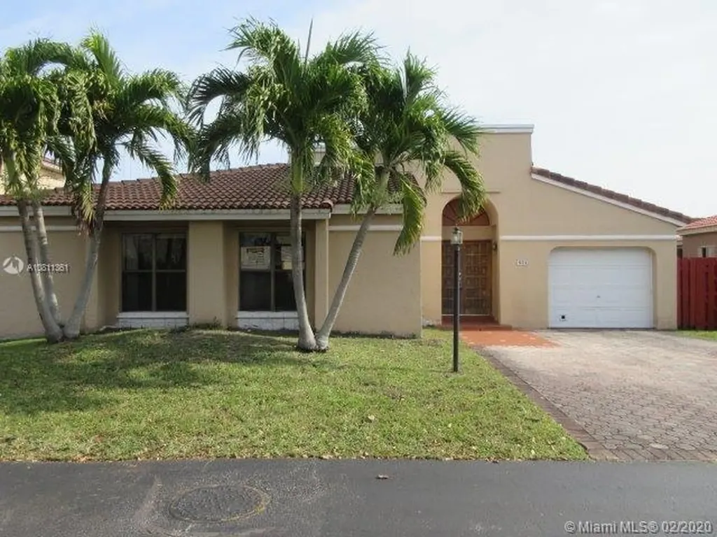 521 SW 89th Avenue Miami FL 33174