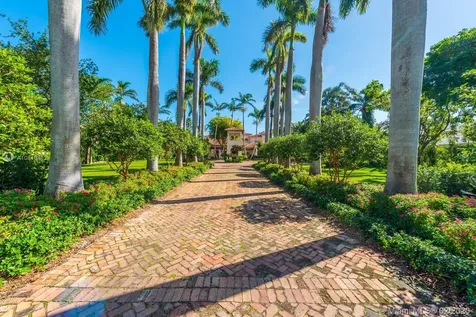 38 Indian Creek Island Road Indian Creek FL 33154