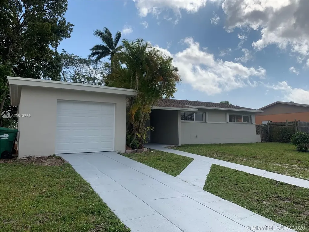 18211 SW 113th Avenue Miami FL 33157