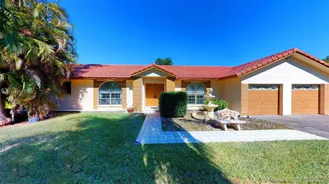 16885 SW 192nd Street Miami FL 33187