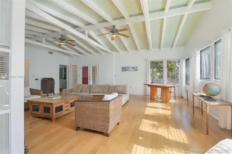 9234 Bay Drive Surfside FL 33154