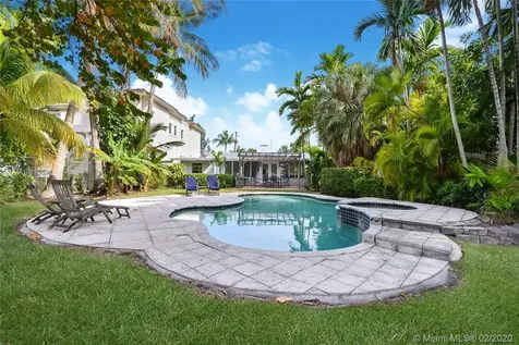 9234 Bay Drive Surfside FL 33154