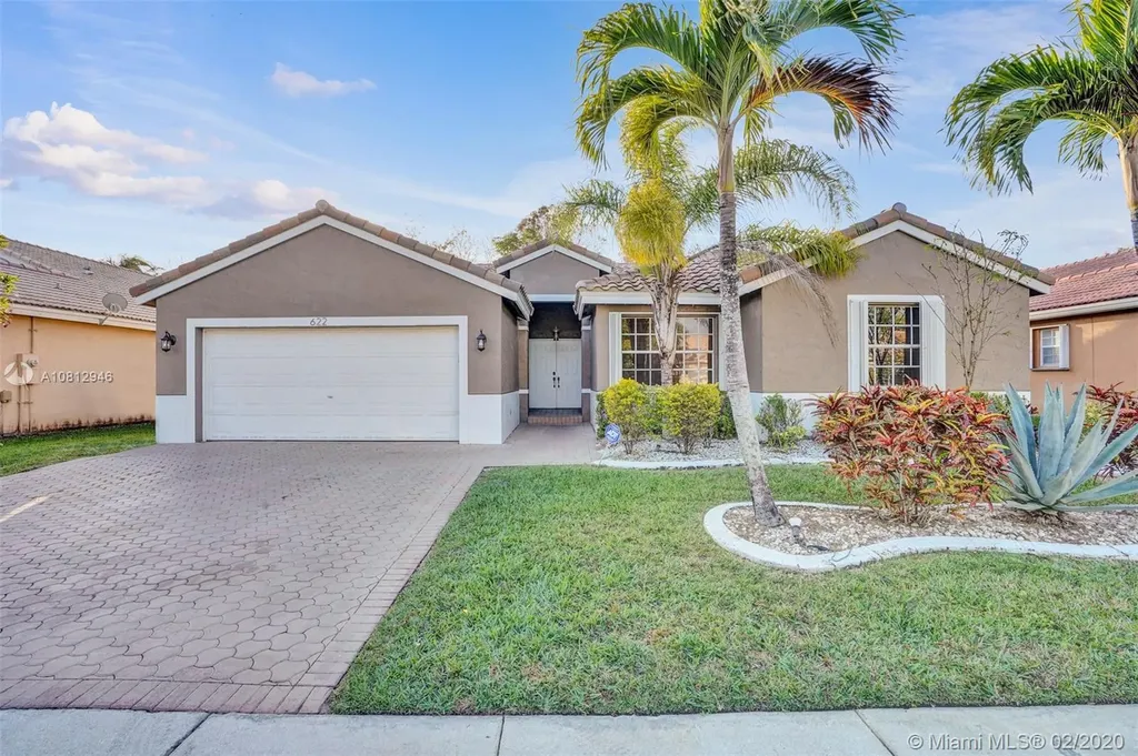 622 SW 200th Terrace Pembroke Pines FL 33029