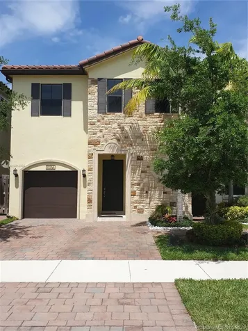 10355 NW 70th Lane Doral FL 33178