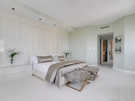 20165 NE 39th Place Aventura FL 33180