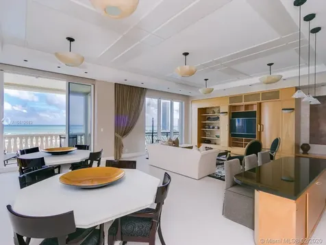 20165 NE 39th Place Aventura FL 33180