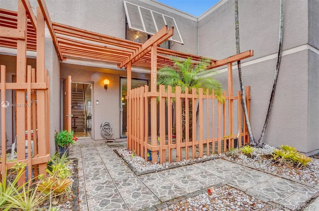 11207 NW 14th Court Pembroke Pines FL 33026