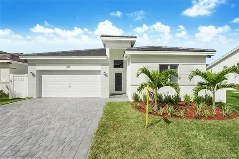 2080 SW 155th Avenue Miami FL 33185