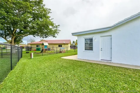 9705 NW 67th Street Tamarac FL 33321