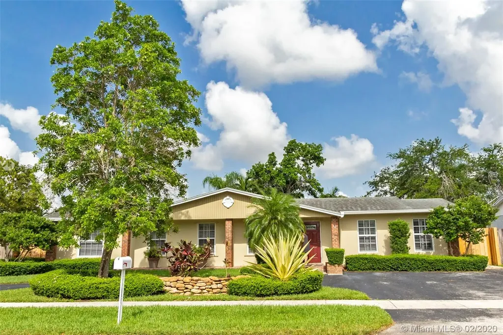 10510 SW 124th Avenue Miami FL 33186