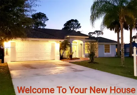 1088 SW Paar Drive Port St. Lucie FL 34953