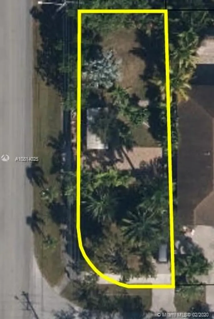 597 NW 19th Street Homestead FL 33030