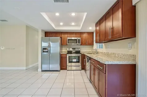14502 SW 142nd Court Circle S Miami FL 33186