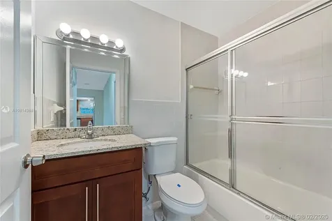 14502 SW 142nd Court Circle S Miami FL 33186