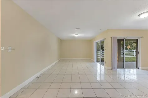 14502 SW 142nd Court Circle S Miami FL 33186