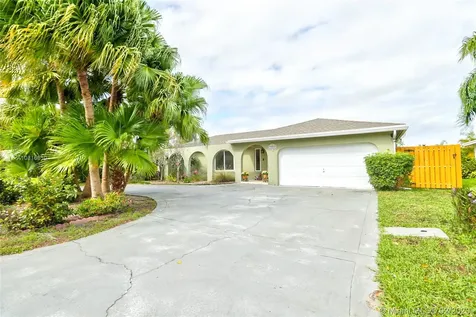 10955 NW 21st Place Coral Springs FL 33071
