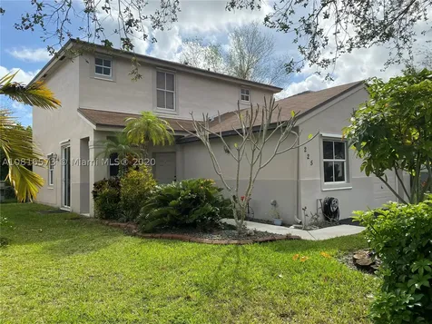 225 NW 207th Terrace Pembroke Pines FL 33029