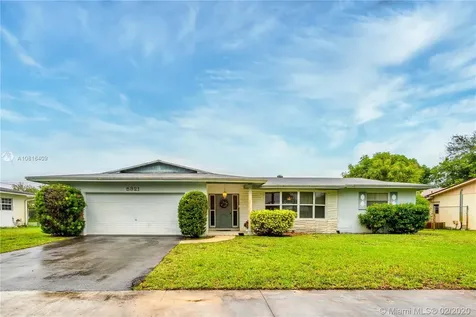 5321 SW 8th Court Plantation FL 33317