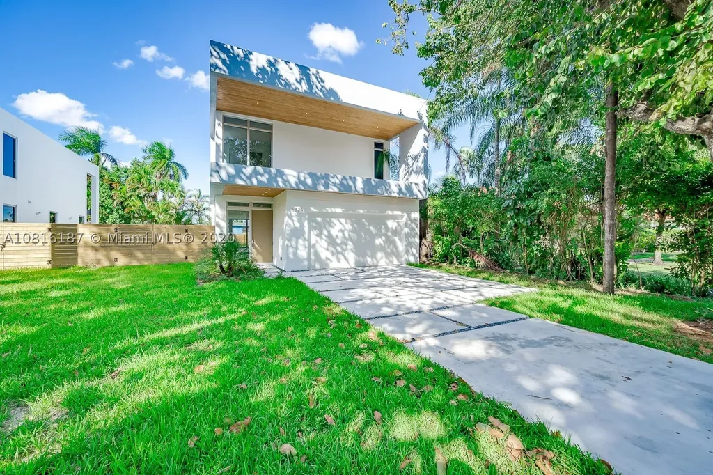 5879 SW 25th Street Miami FL 33155