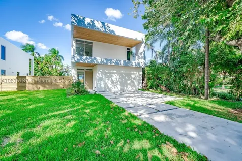 5879 SW 25th Street Miami FL 33155