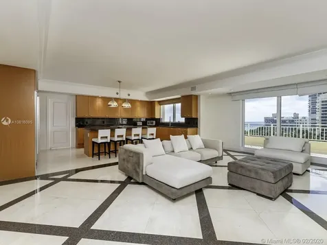 791 Crandon Boulevard Key Biscayne FL 33149