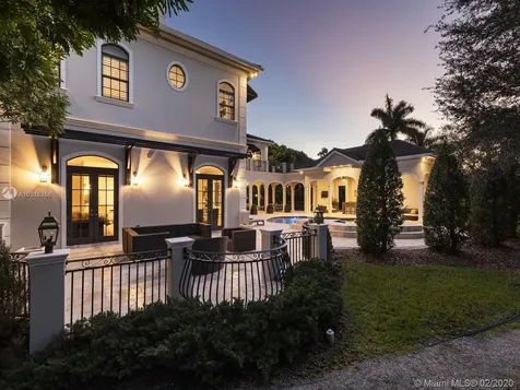 11390 SW 91st Avenue Miami FL 33176