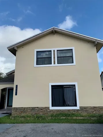 2401 SW 113th Court Miami FL 33165