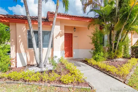 20847 NW 4th Street Pembroke Pines FL 33029