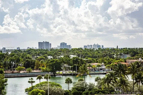 6423 Collins Avenue Miami Beach FL 33141