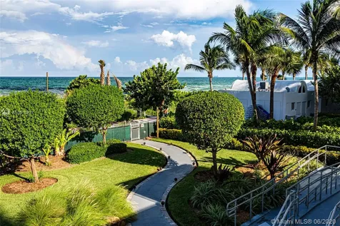 6423 Collins Avenue Miami Beach FL 33141