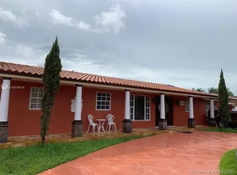 18510 NW 48th Place Miami Gardens FL 33055