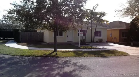 201 SW 15th Place Homestead FL 33030