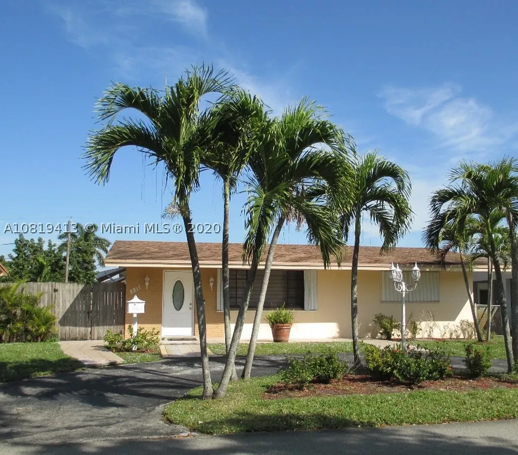 8811 NW 11th Court Pembroke Pines FL 33024