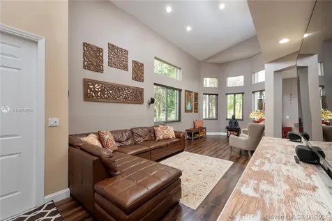 1181 SW 158th Avenue Pembroke Pines FL 33027