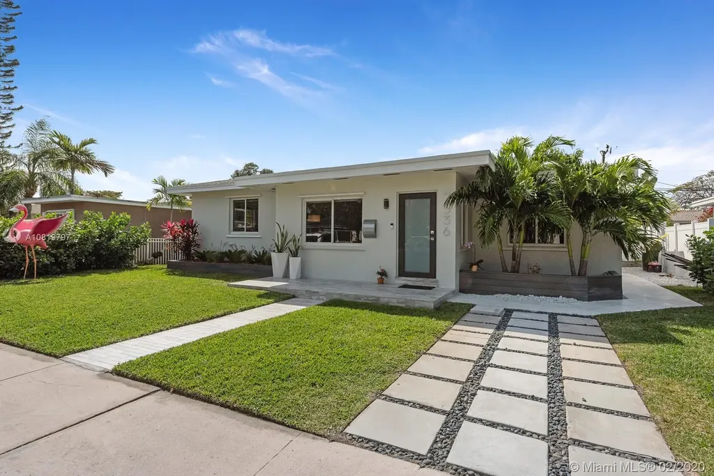 7536 Buccaneer Avenue North Bay Village FL 33141
