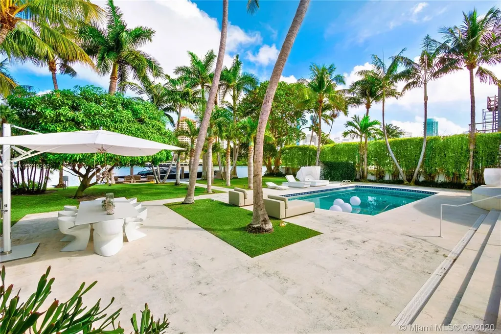 6455 Allison Road Miami Beach FL 33141