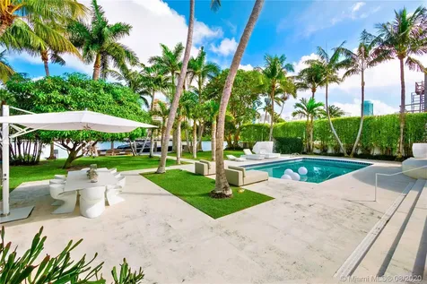 6455 Allison Road Miami Beach FL 33141