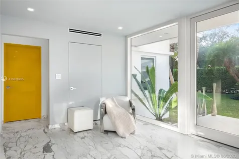 6455 Allison Road Miami Beach FL 33141