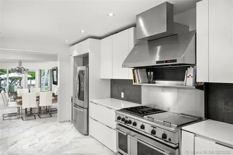 6455 Allison Road Miami Beach FL 33141