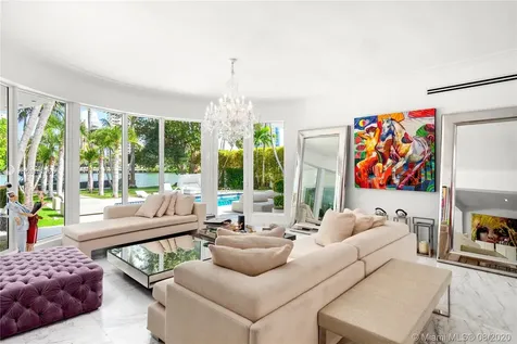 6455 Allison Road Miami Beach FL 33141
