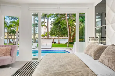 6455 Allison Road Miami Beach FL 33141