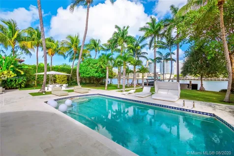 6455 Allison Road Miami Beach FL 33141
