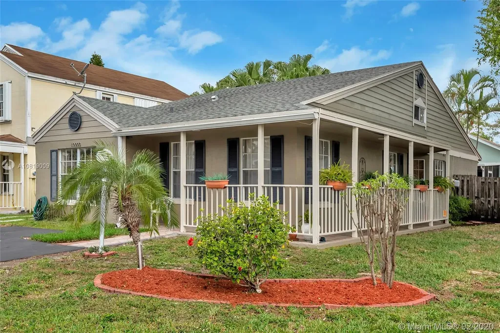 10003 SW 223rd Terrace Cutler Bay FL 33190
